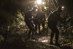 BIB: 
                            <button type="button" onclick="openModal(7006304)" class="btn btn-primary btn-sm float-right btn-popup" data-toggle="modal" data-target=".modal-high-quality">
                        <i class="fas fa-shopping-cart"></i> Add to Cart
                    </button>
                                            <button type="button" onclick="isThisMe(7006304, true)" class="btn btn-success btn-sm float-right btn-popup btn-isme hidden" data-toggle="tooltip" data-placement="bottom" title="นี่คือรูปของคุณใช่ไหม คลิกที่นี่เพื่อเอาเข้าอัลบั้ม">
                        <i class="fas fa-plus"></i> Add to album
                    </button>
                    <button type="button" onclick="isThisMe(7006304, false)" class="btn btn-warning btn-sm float-right btn-popup btn-isnotme hidden">
                        <i class="fas fa-ban"></i> Remove from album
                    </button>